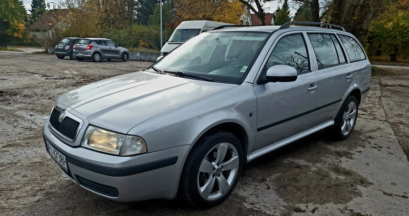 Skoda Octavia cena 14700 przebieg: 280000, rok produkcji 2010 z Terespol małe 211